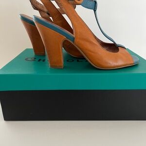 Crown Vintage Light Brown & Teal  Leather T-Strap Heels | Chunky Heel size 7.5